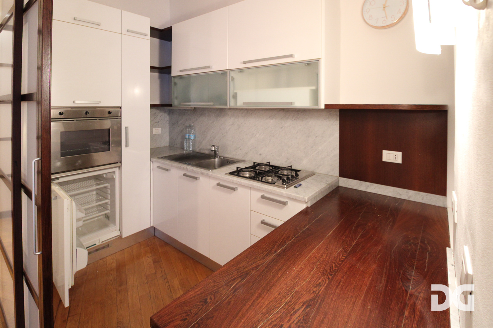 Immobiliare Del Guasta ALBARO – VIA MONTALLEGRO MQ. 61 CON TERRAZZO 