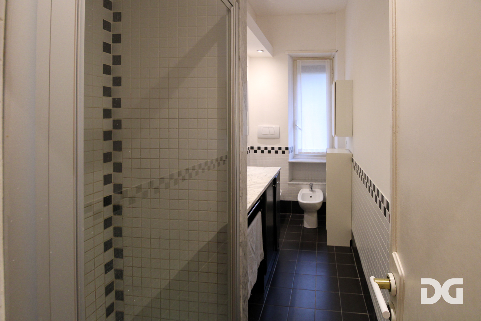 Immobiliare Del Guasta ALBARO – VIA MONTALLEGRO MQ. 61 CON TERRAZZO 