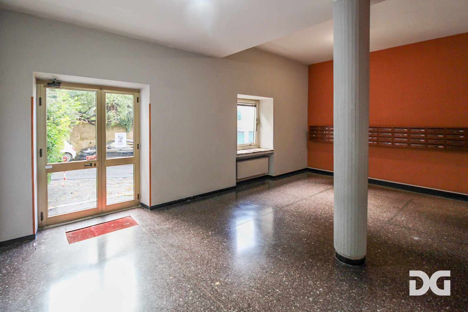 Immobiliare Del Guasta ALBARO – VIA MONTALLEGRO MQ. 61 CON TERRAZZO 