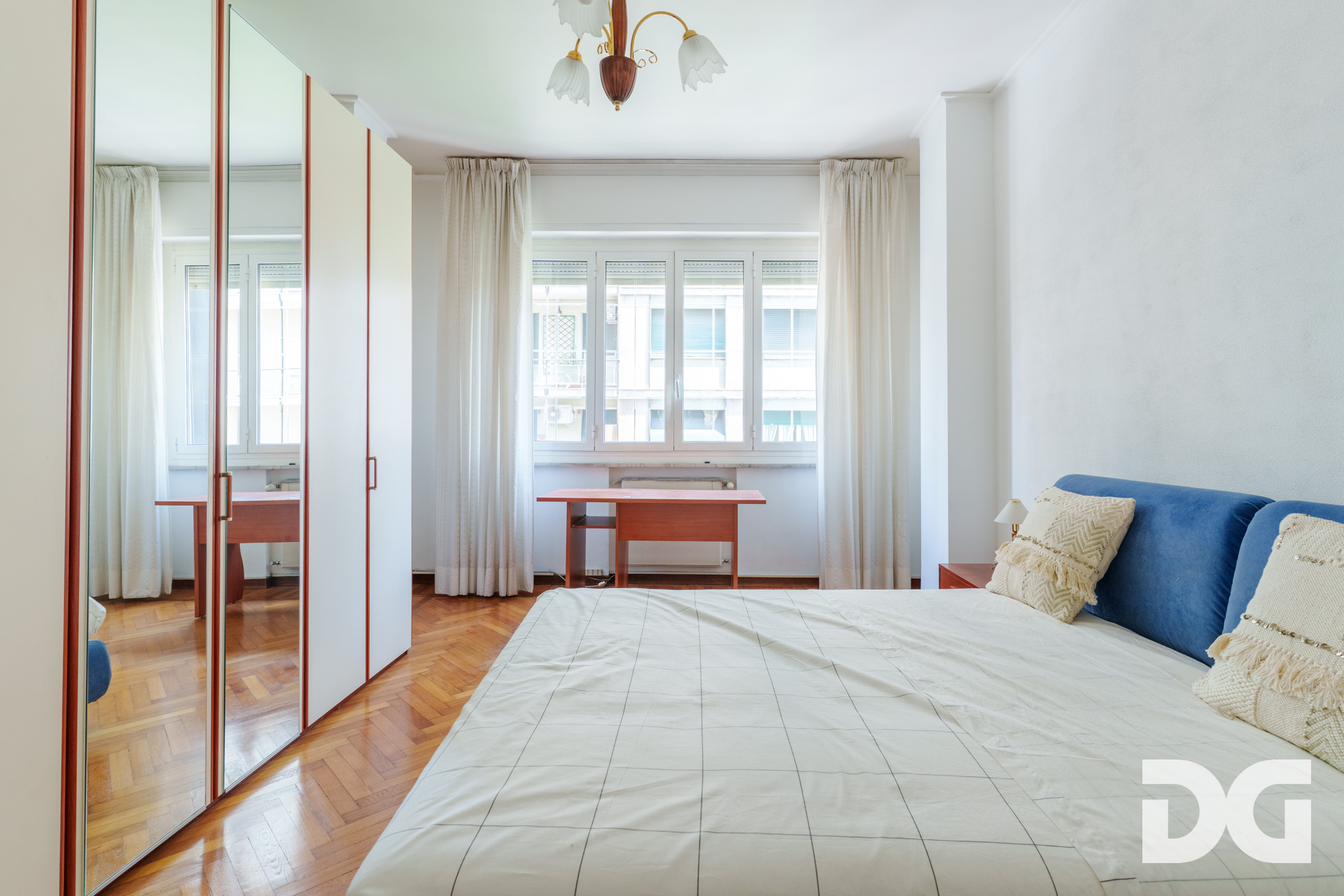 Immobiliare Del Guasta SAMPIERDARENA – VIA ERIDANIA LUMINOSI MQ.60 CON POGGIOLATA