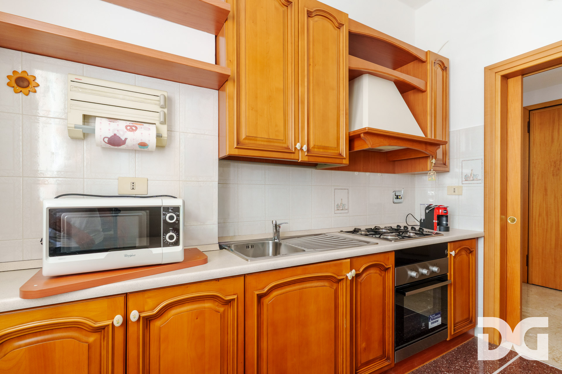 Immobiliare Del Guasta SAMPIERDARENA – VIA ERIDANIA LUMINOSI MQ.60 CON POGGIOLATA