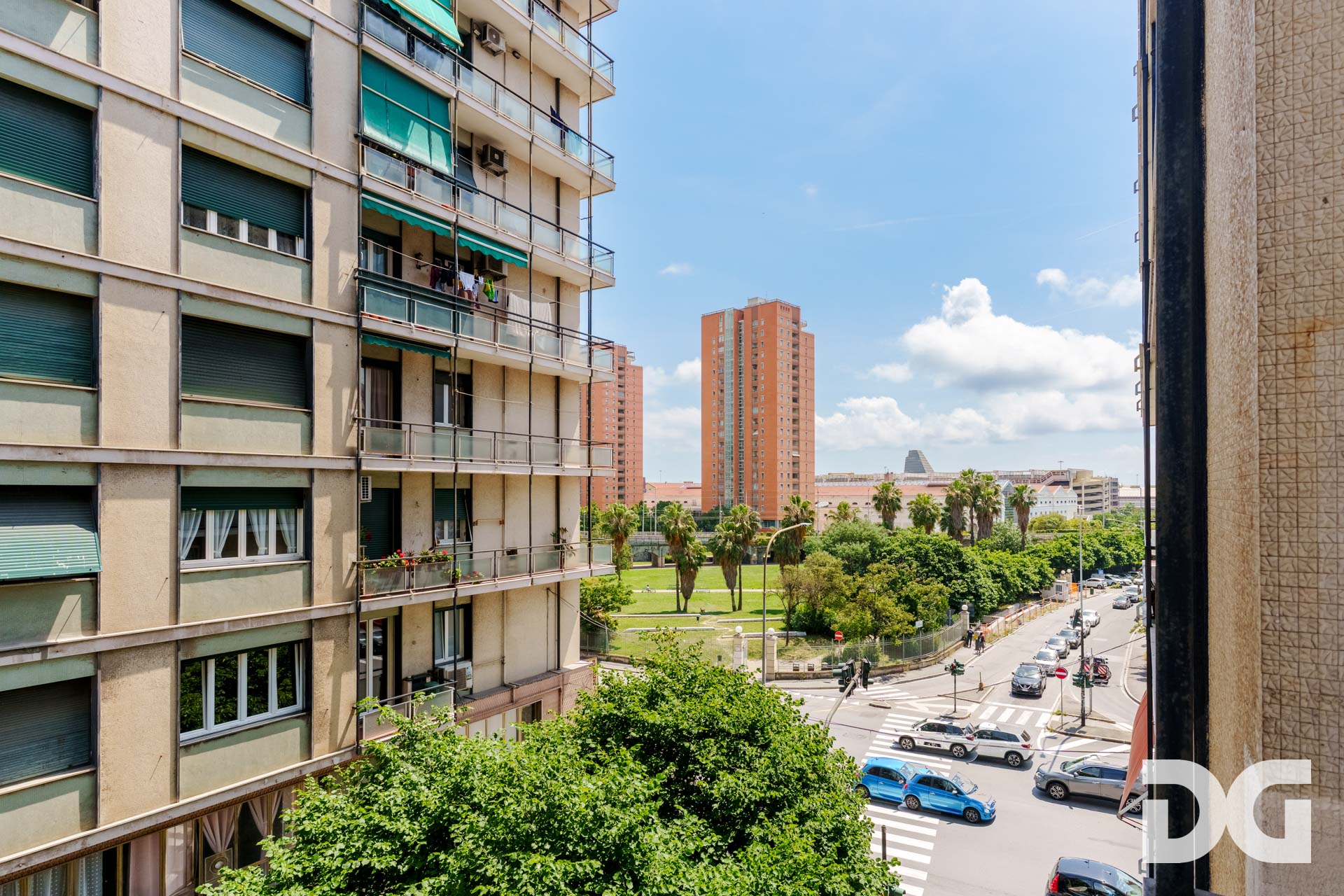 Immobiliare Del Guasta SAMPIERDARENA – VIA ERIDANIA LUMINOSI MQ.60 CON POGGIOLATA