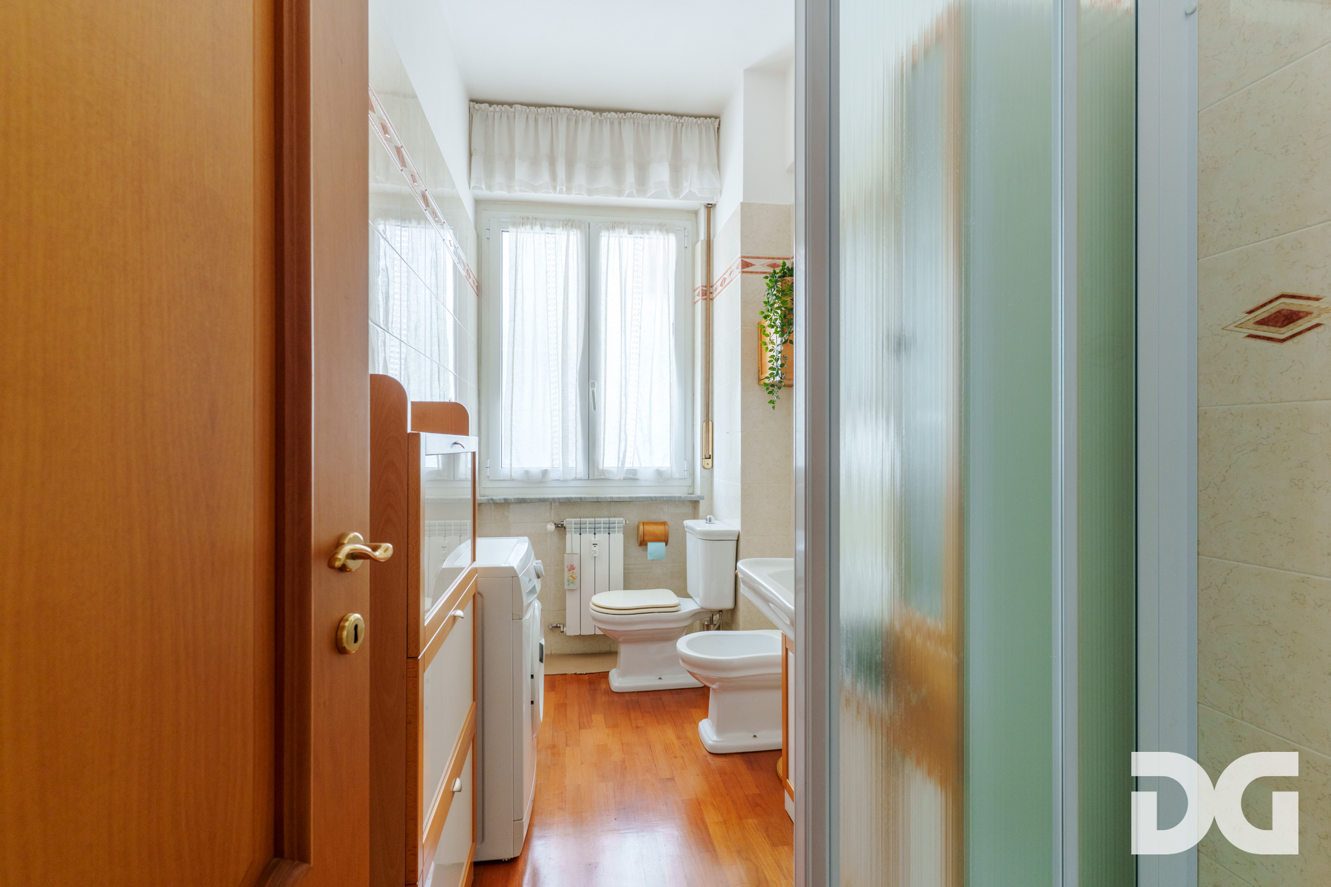 Immobiliare Del Guasta SAMPIERDARENA – VIA ERIDANIA LUMINOSI MQ.60 CON POGGIOLATA