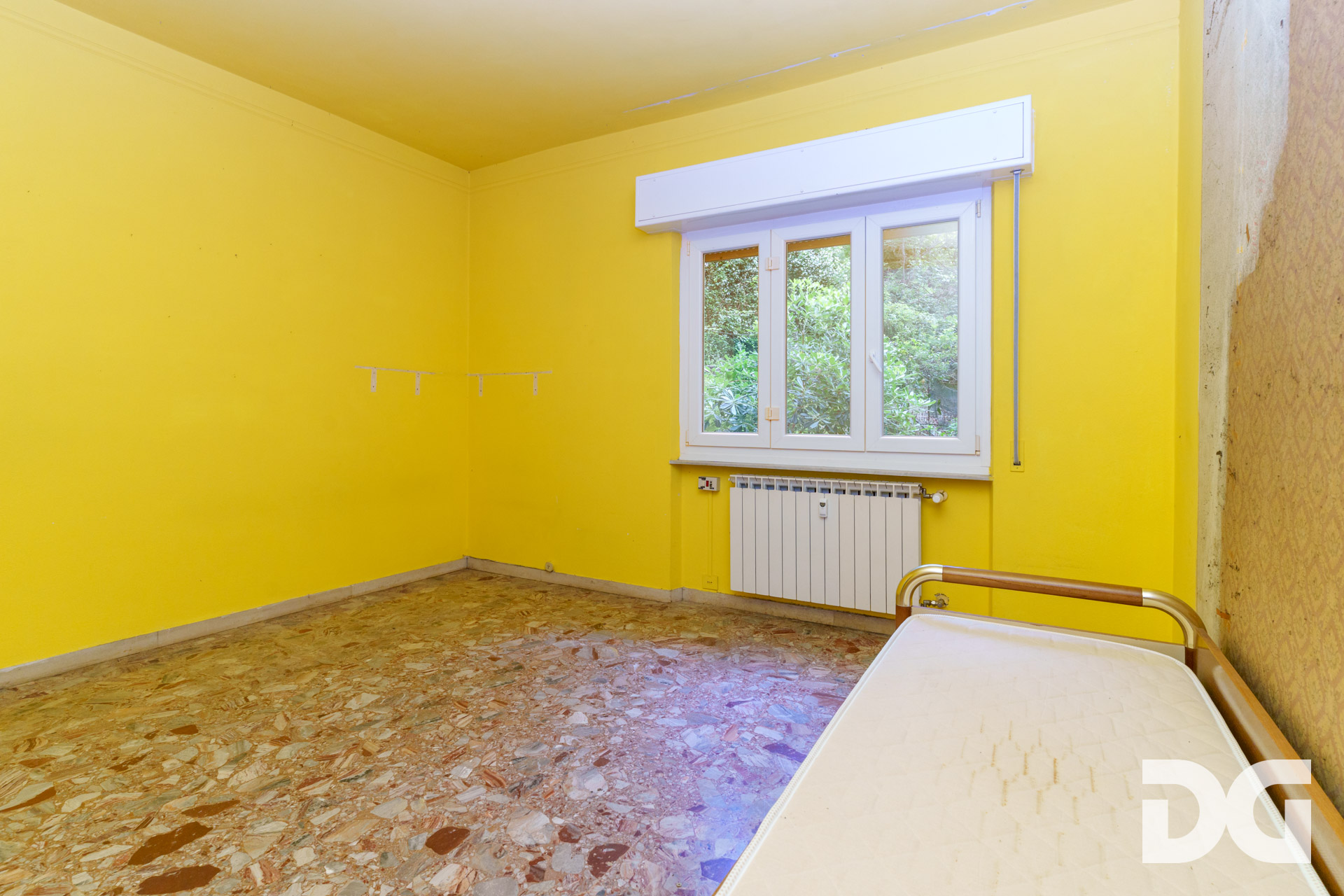 Immobiliare Del Guasta PEGLI – PIAZZALE DEI GLICINI MQ.118 CON GIARDINO