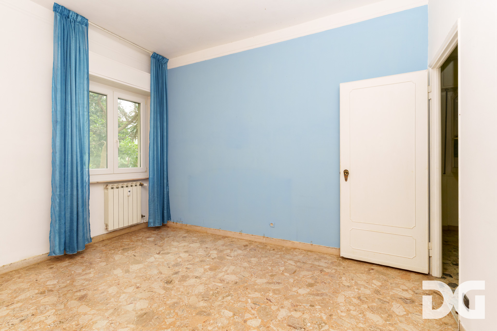 Immobiliare Del Guasta PEGLI – PIAZZALE DEI GLICINI MQ.118 CON GIARDINO