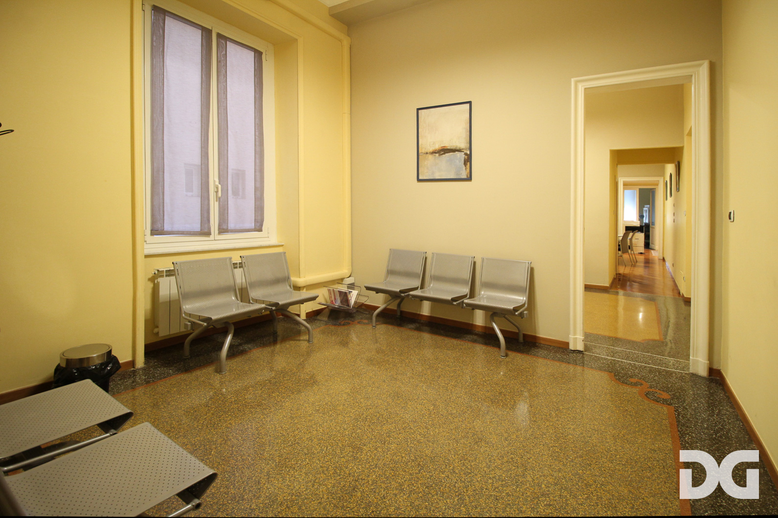 Immobiliare Del Guasta CENTRO – VIA XX SETTEMBRE STANZA AD USO UFFICIO