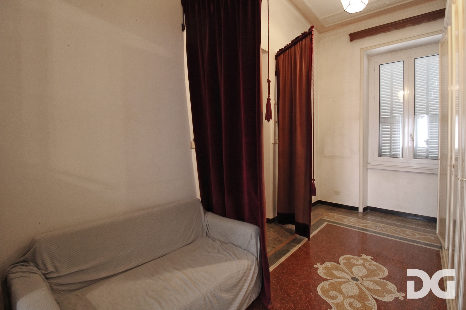 Immobiliare Del Guasta CENTRO STORICO CARMINE – VIA EDILIO RAGGIO ORDINATI MQ. 147