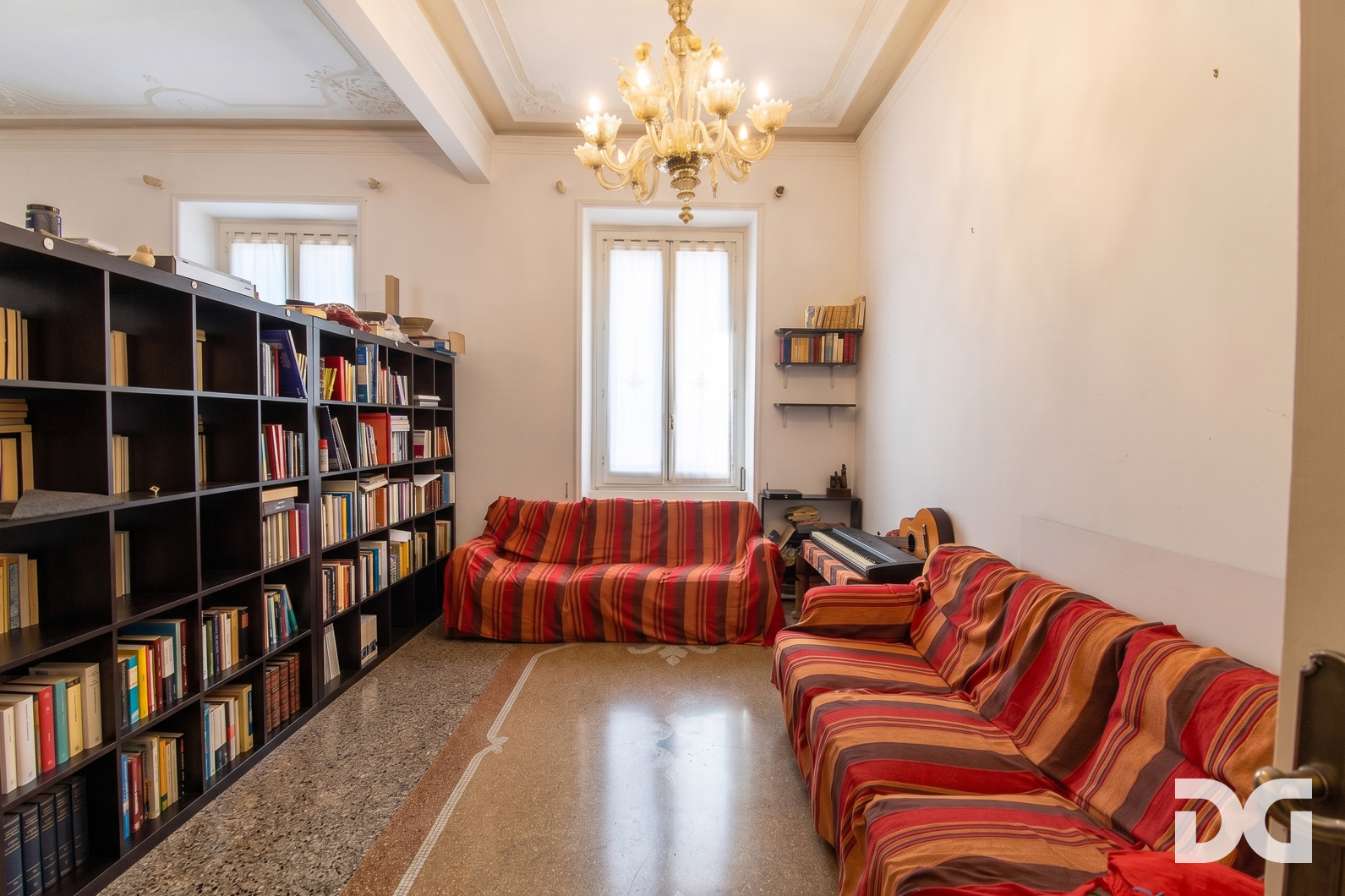 Immobiliare Del Guasta CENTRO STORICO CARMINE – VIA EDILIO RAGGIO ORDINATI MQ. 147