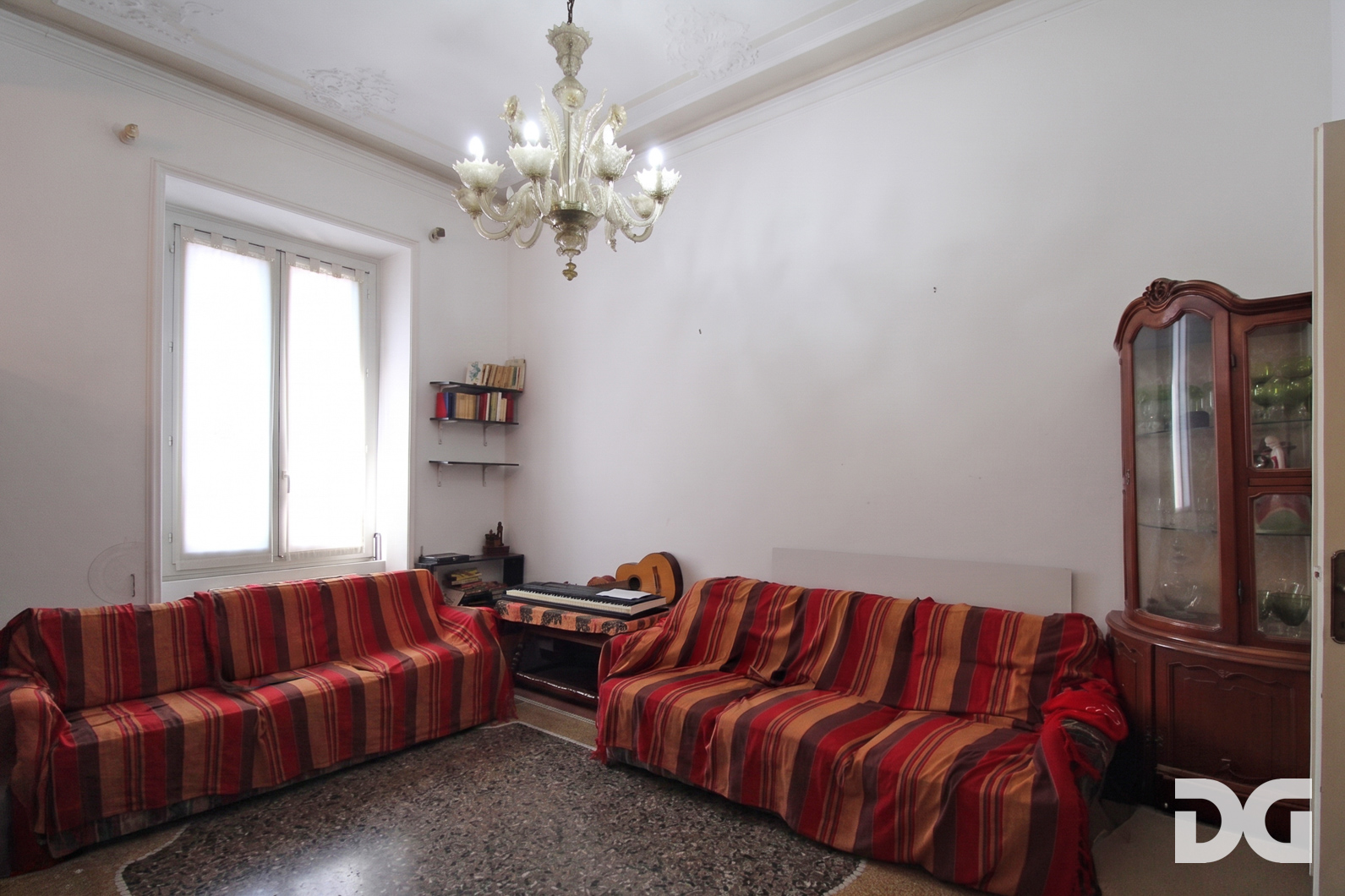 Immobiliare Del Guasta CENTRO STORICO CARMINE – VIA EDILIO RAGGIO ORDINATI MQ. 147