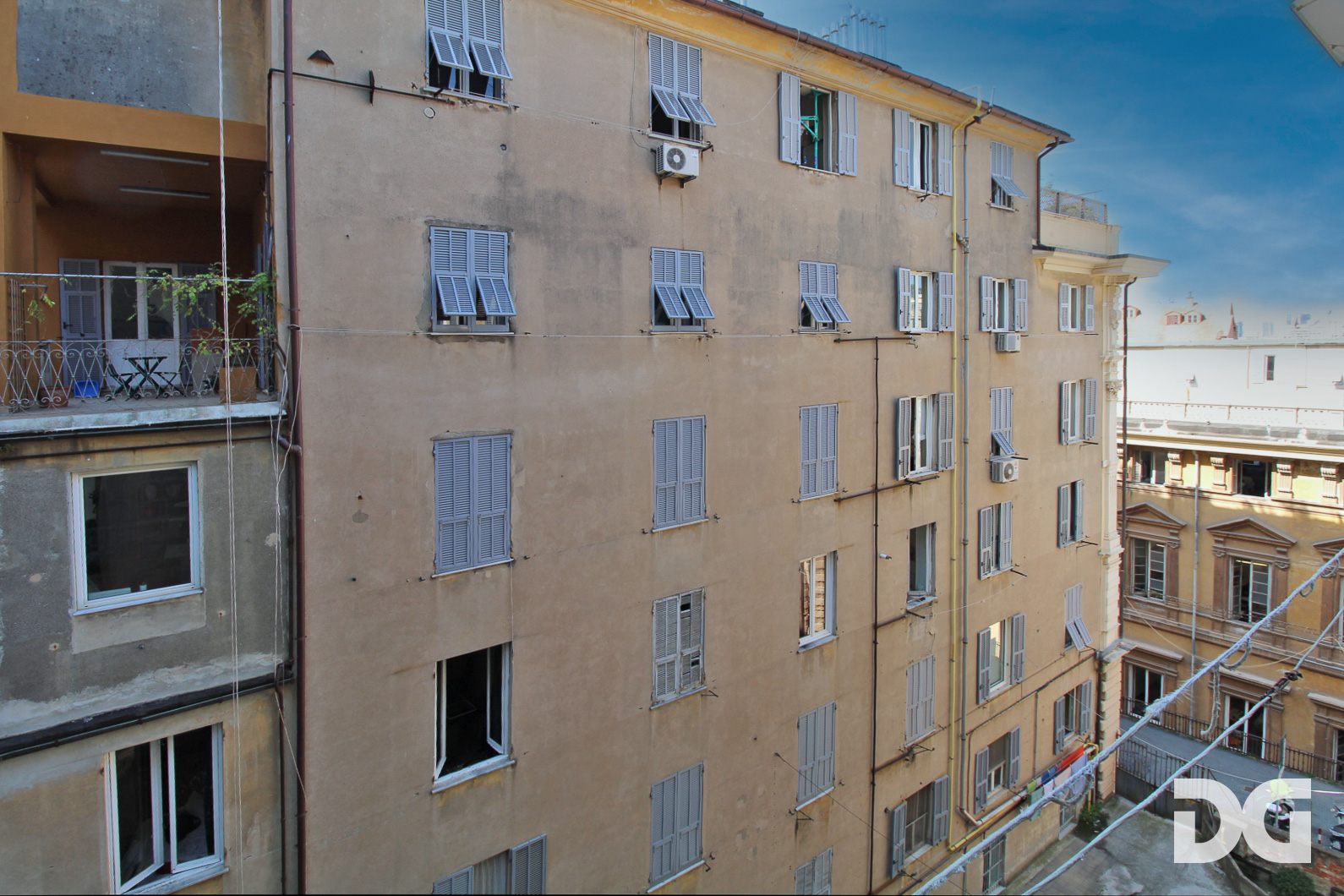 Immobiliare Del Guasta CENTRO STORICO CARMINE – VIA EDILIO RAGGIO ORDINATI MQ. 147