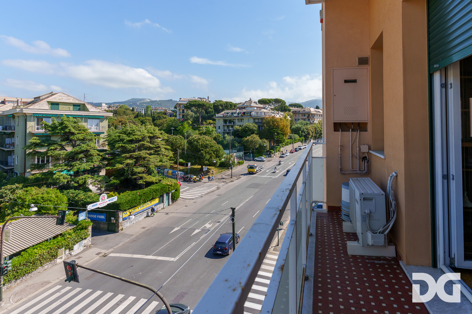 Immobiliare Del Guasta ALBARO – VIALE NAZARIO SAURO MQ.58 con TERRAZZO 
