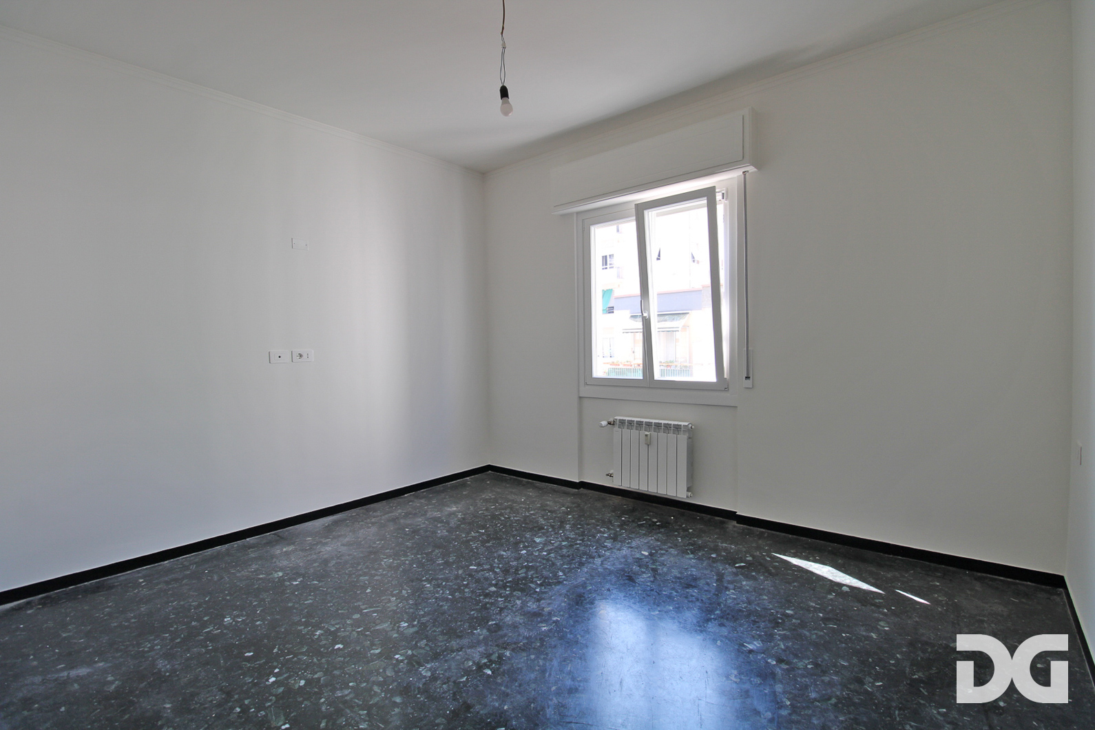 Immobiliare Del Guasta MOLASSANA – VIA GHERZI RISTRUTTURATI MQ. 95 CON POGGIOLATA