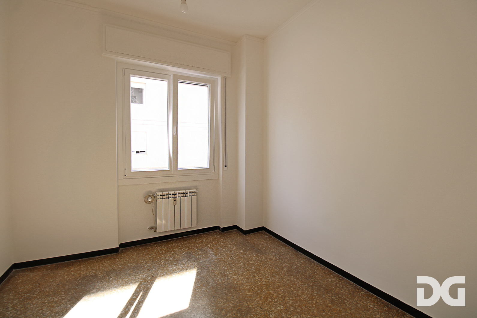 Immobiliare Del Guasta MOLASSANA – VIA GHERZI RISTRUTTURATI MQ. 95 CON POGGIOLATA