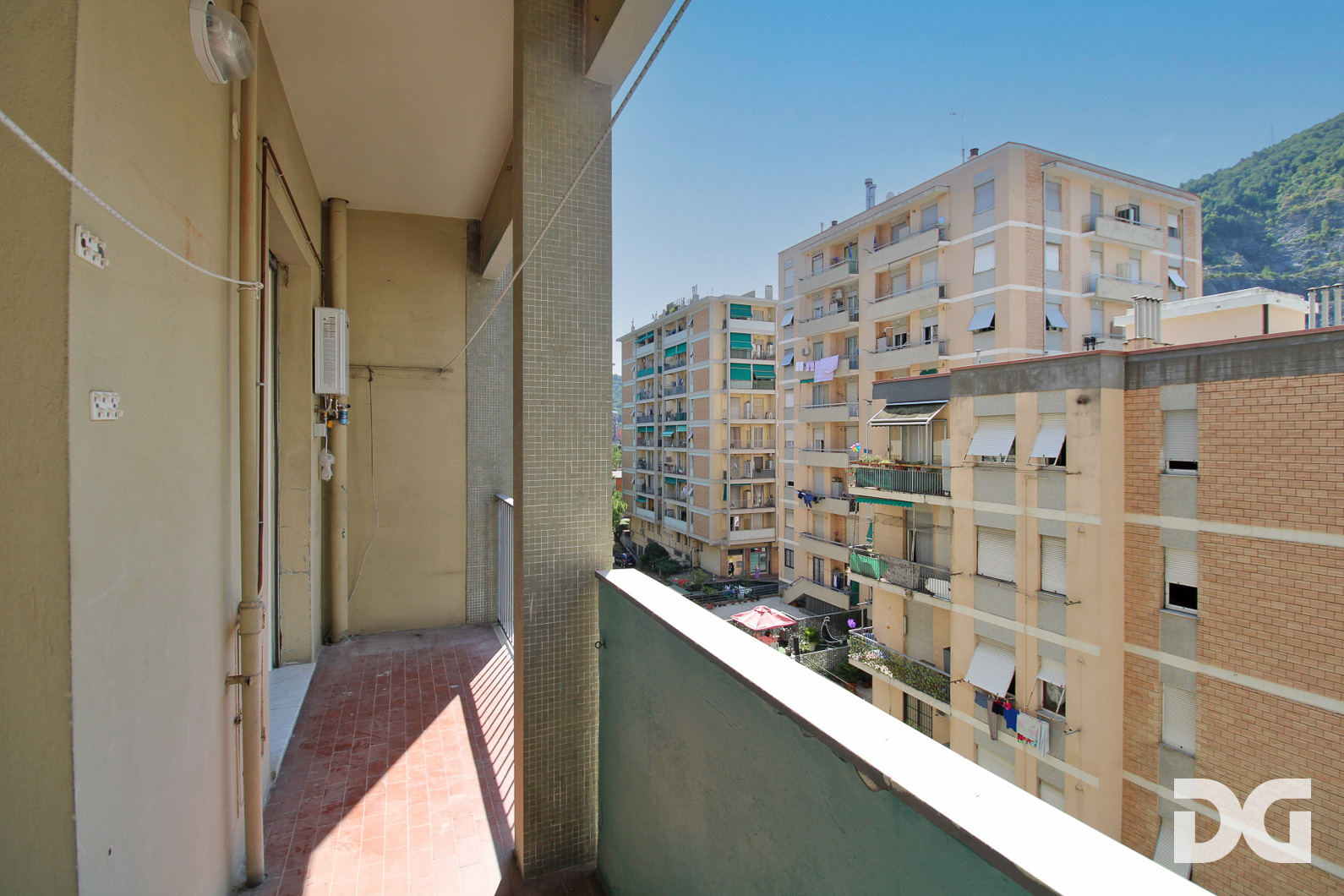 Immobiliare Del Guasta MOLASSANA – VIA GHERZI RISTRUTTURATI MQ. 95 CON POGGIOLATA
