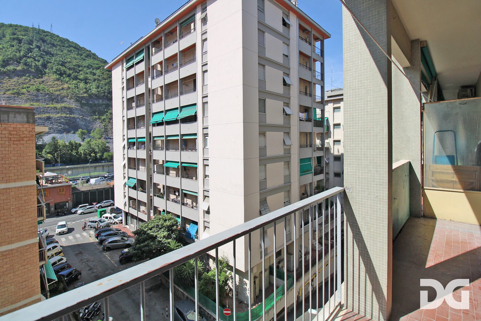 Immobiliare Del Guasta MOLASSANA – VIA GHERZI RISTRUTTURATI MQ. 95 CON POGGIOLATA