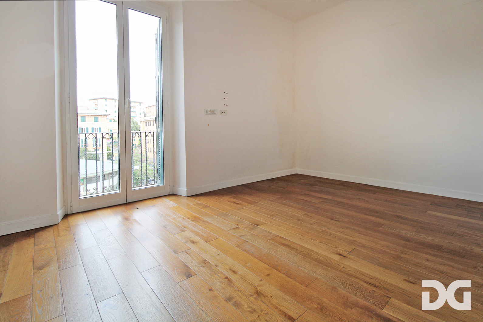 Immobiliare Del Guasta STURLA – PIAZZA RAGAZZI DEL ’99 LUMINOSISSIMI MQ.94