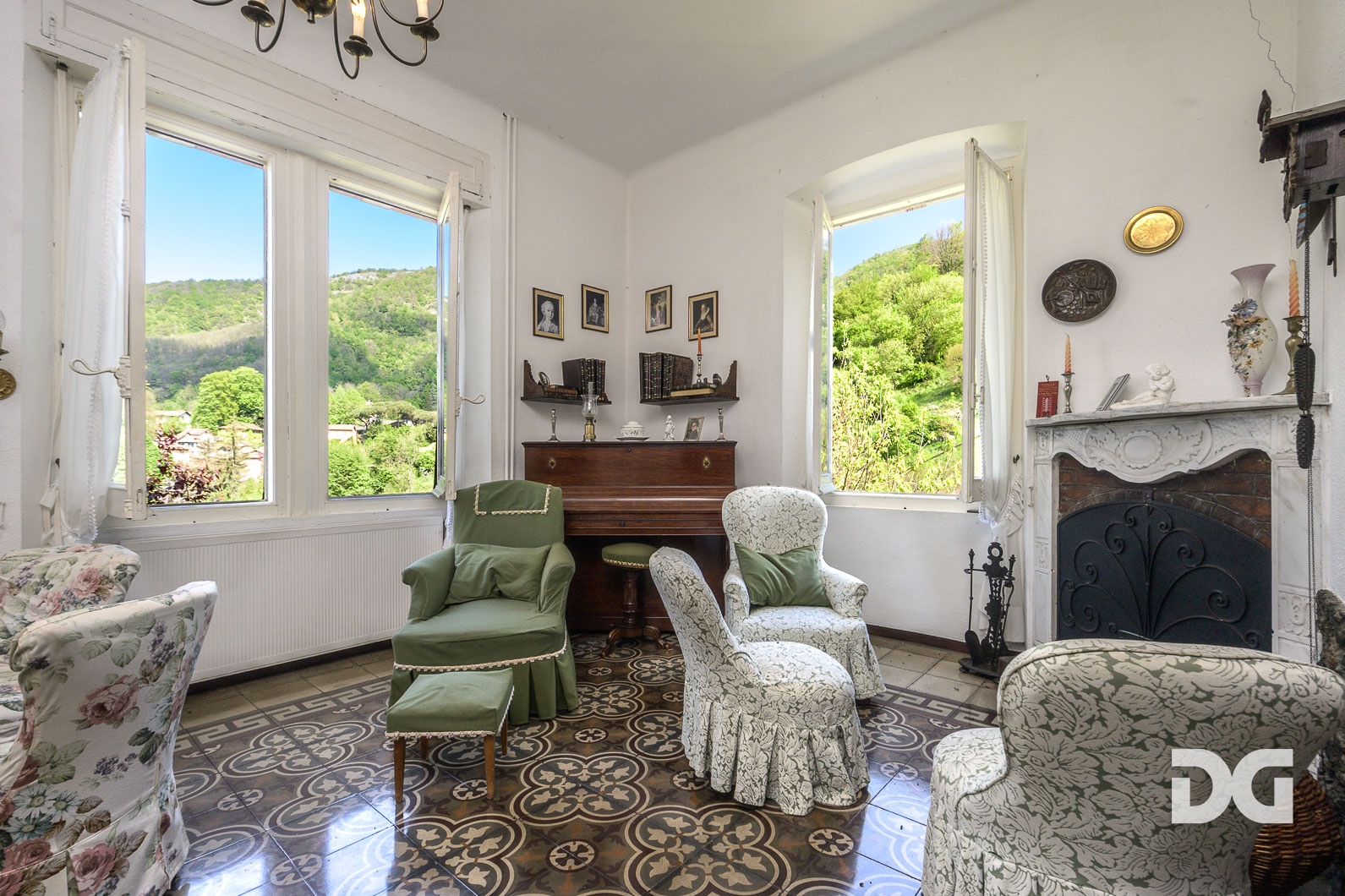 Immobiliare Del Guasta SAVIGNONE – PRESTIGIOSA VILLA DEL ‘900 CON PARCO 