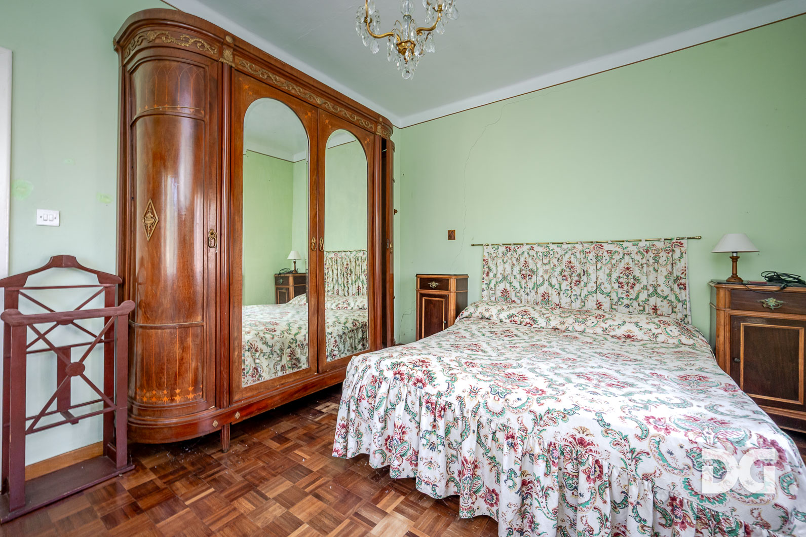 Immobiliare Del Guasta SAVIGNONE – PRESTIGIOSA VILLA DEL ‘900 CON PARCO 