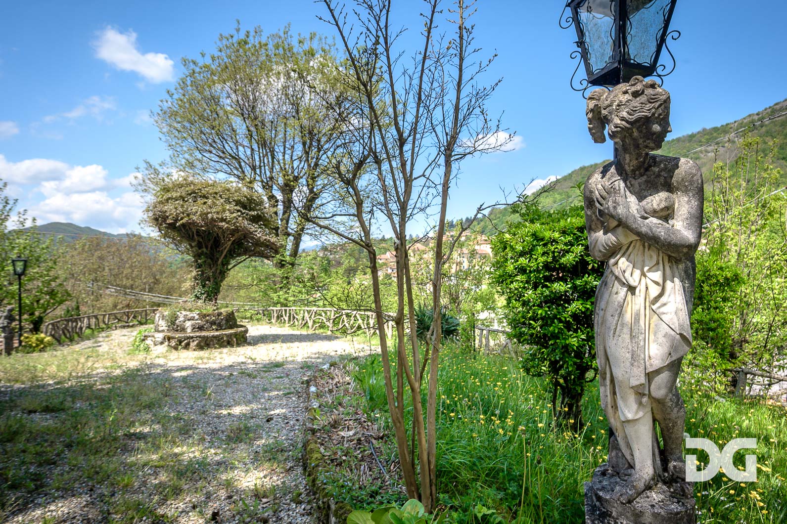 Immobiliare Del Guasta SAVIGNONE – PRESTIGIOSA VILLA DEL ‘900 CON PARCO 