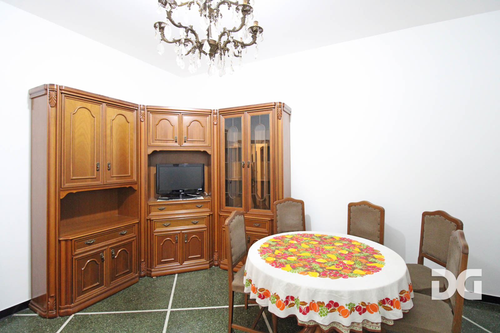 Immobiliare Del Guasta CARMINE ADIACENZE – ARREDATI MQ. 96 CONTRATTO 2° CASA 