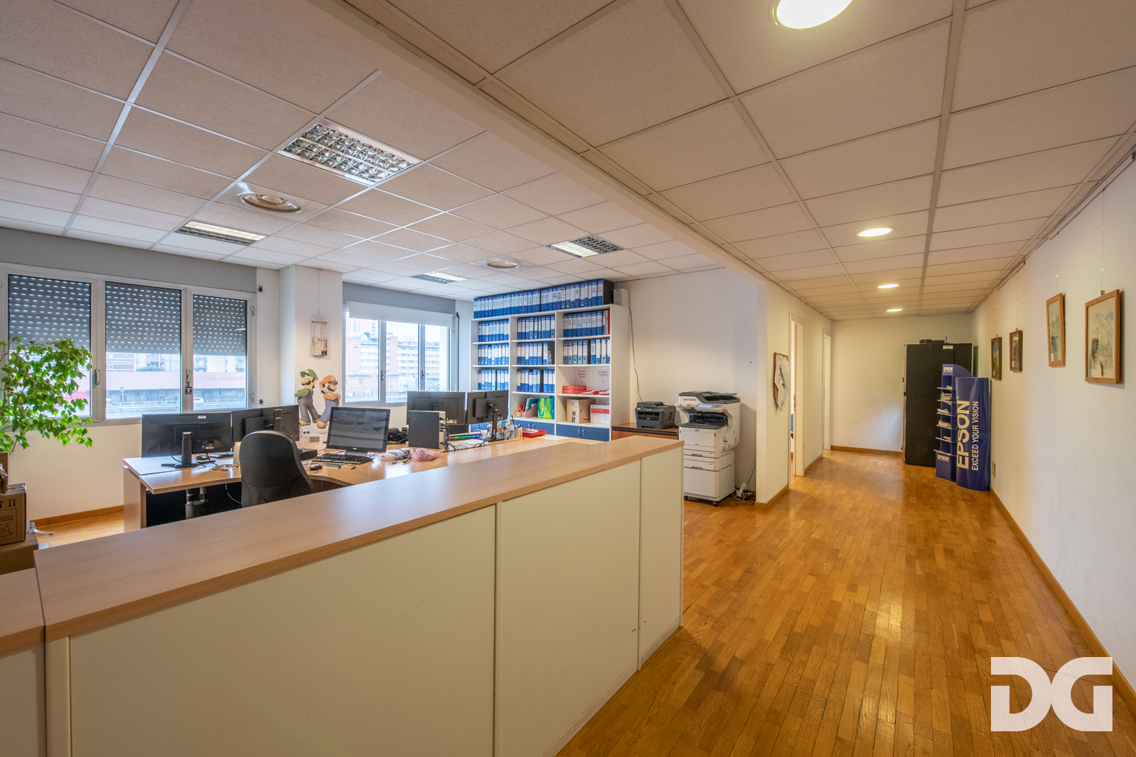 Immobiliare Del Guasta CORNIGLIANO – VIA F.ROLLA UFFICI MQ. 318 CON POSTI AUTO 