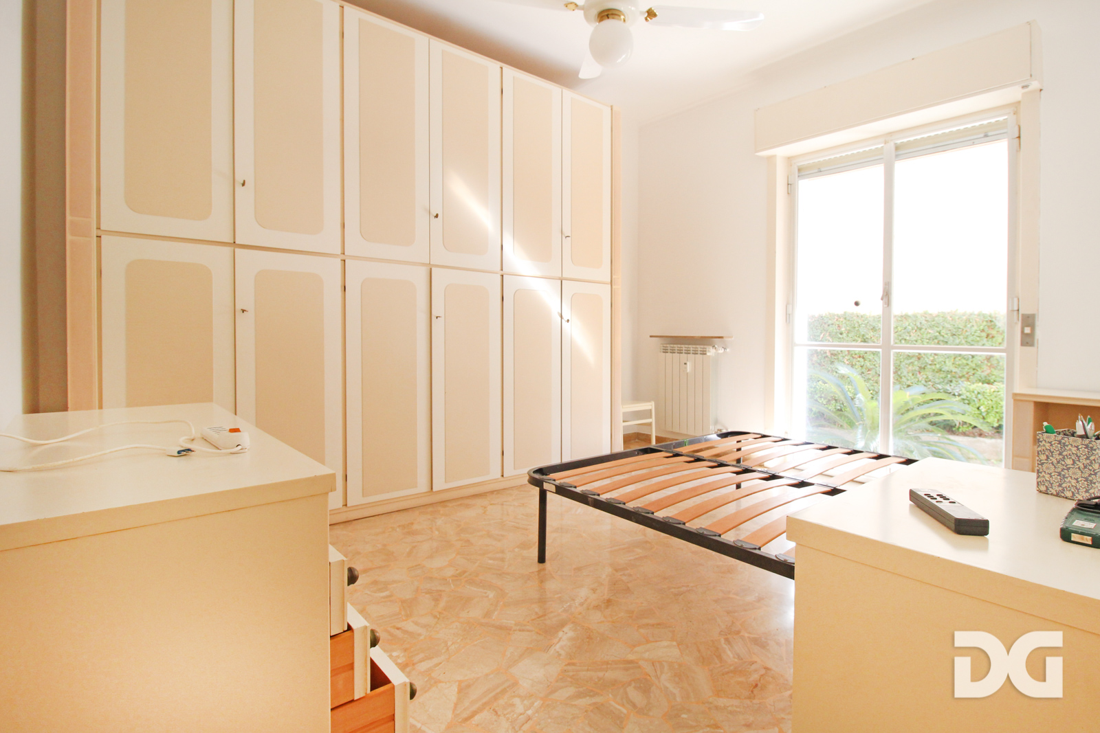 Immobiliare Del Guasta BORGORATTI VIA MINORETTI - MQ. 98 ARREDATI CON TERRAZZO 