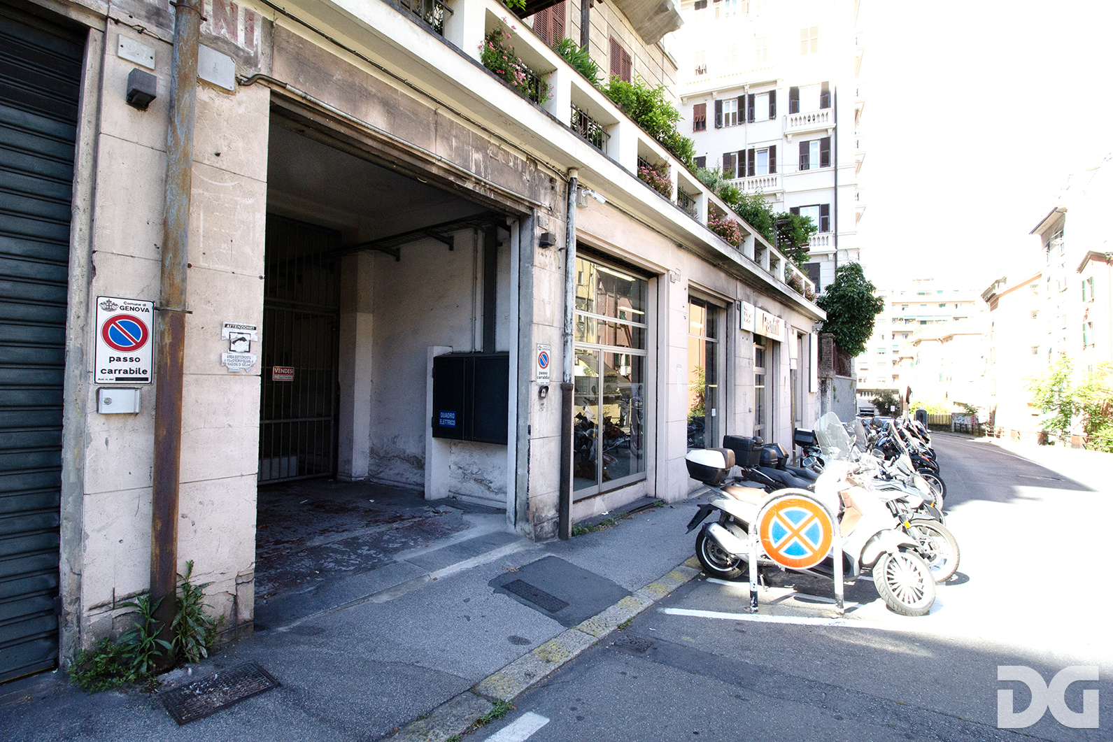Immobiliare Del Guasta CORSO MONTEGRAPPA - BOX MQ. 17 