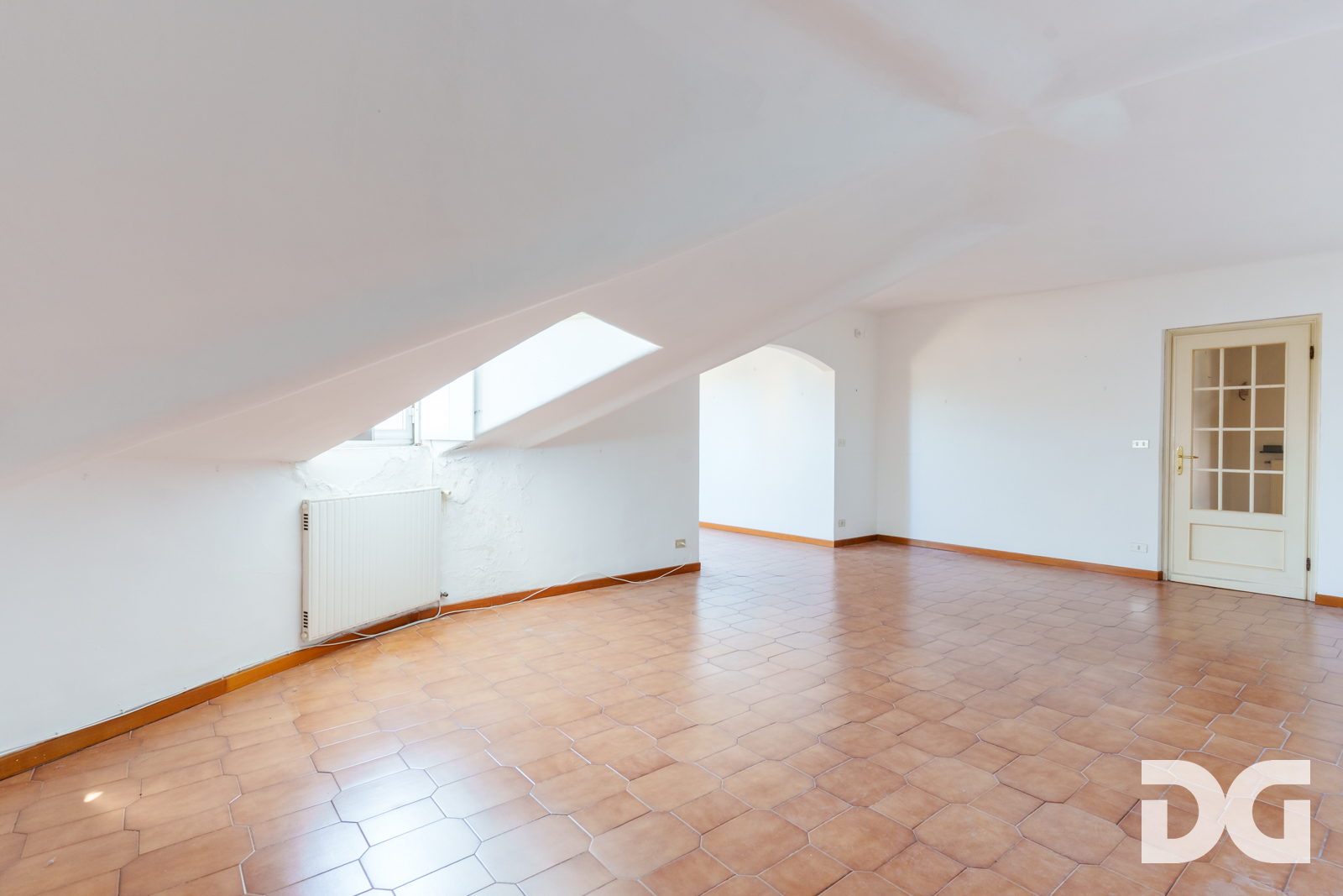 Immobiliare Del Guasta CARIGNANO – VIA NINO BIXIO ATTICO PANORAMICO MQ.178
