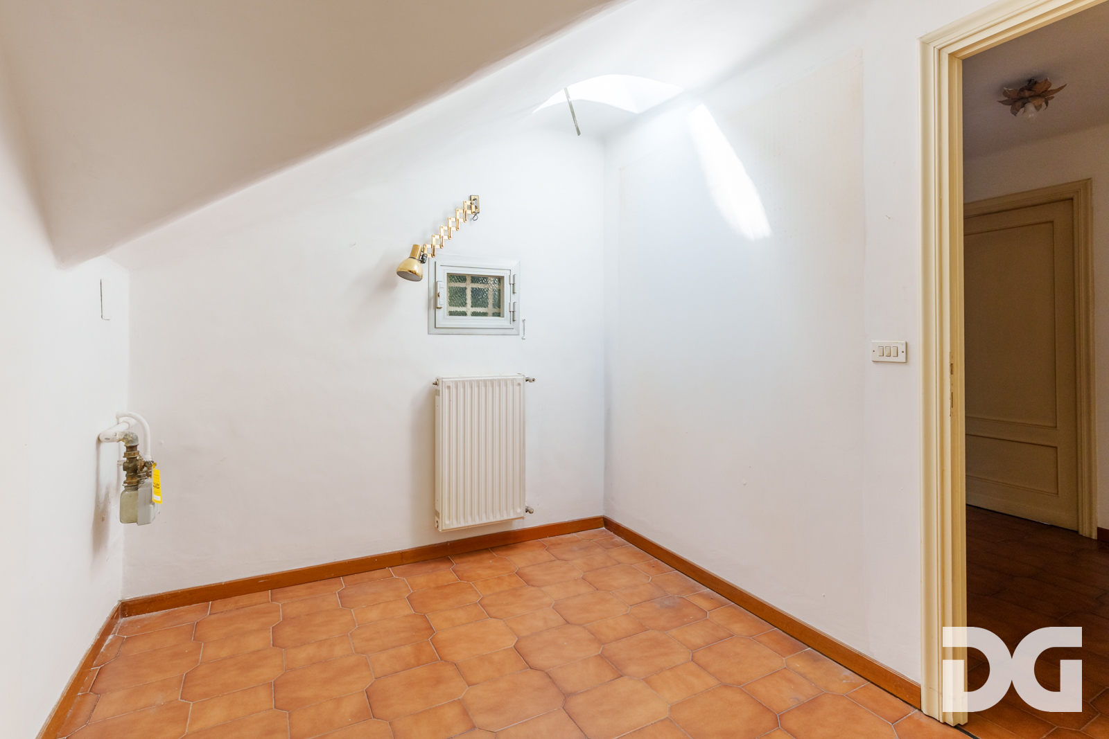 Immobiliare Del Guasta CARIGNANO – VIA NINO BIXIO ATTICO PANORAMICO MQ.178