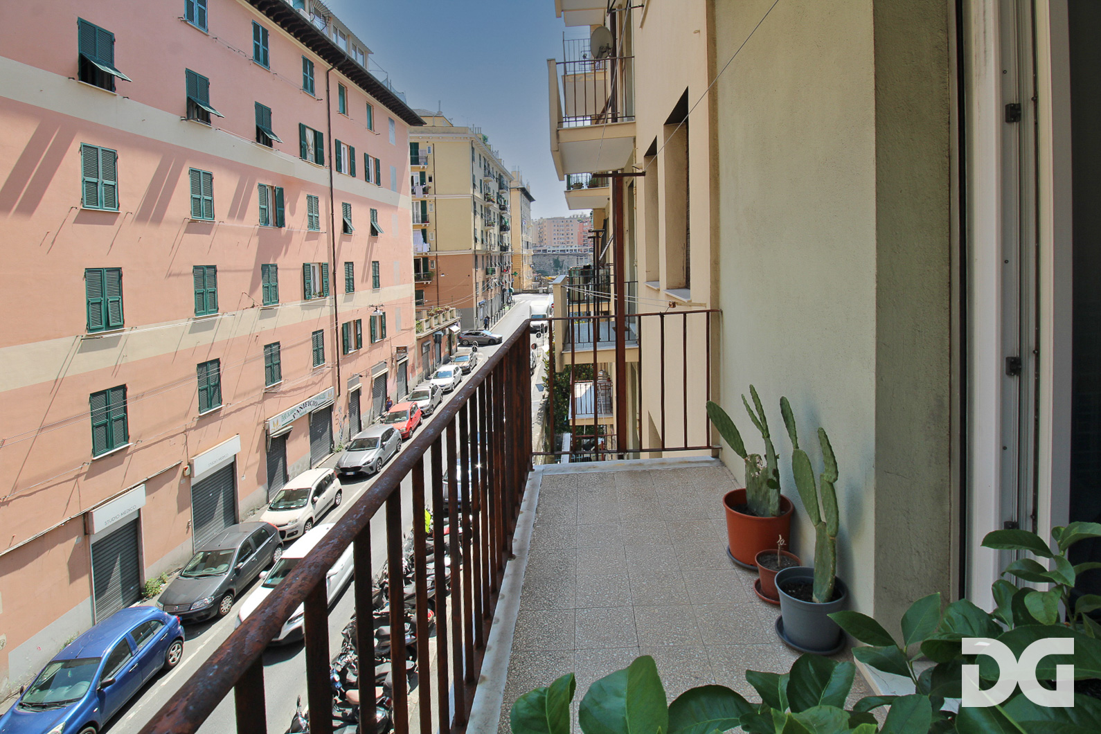Immobiliare Del Guasta SAN FRUTTUOSO – VIA DONGHI ORDINATI MQ. 58 CON BALCONE 