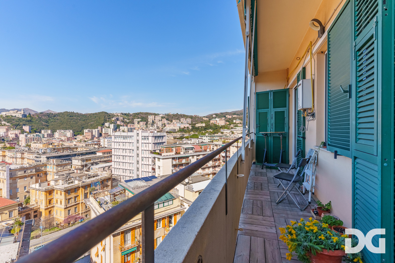 Immobiliare Del Guasta SAN MARTINO – VIA SACCHI PANORAMI MQ. 68 CON POGGIOLATA