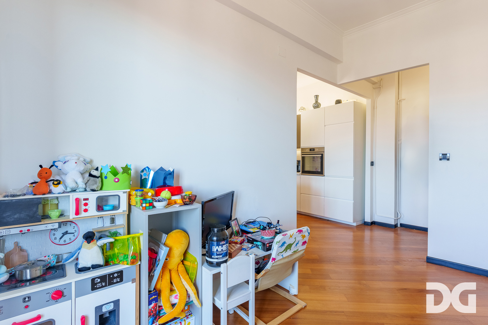 Immobiliare Del Guasta SAN MARTINO – VIA SACCHI PANORAMI MQ. 68 CON POGGIOLATA