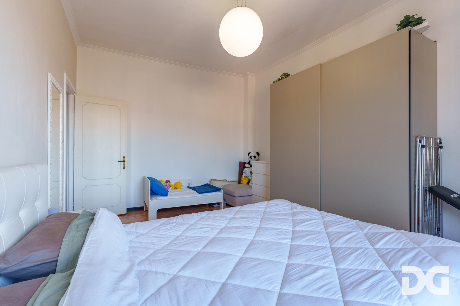 Immobiliare Del Guasta SAN MARTINO – VIA SACCHI PANORAMI MQ. 68 CON POGGIOLATA