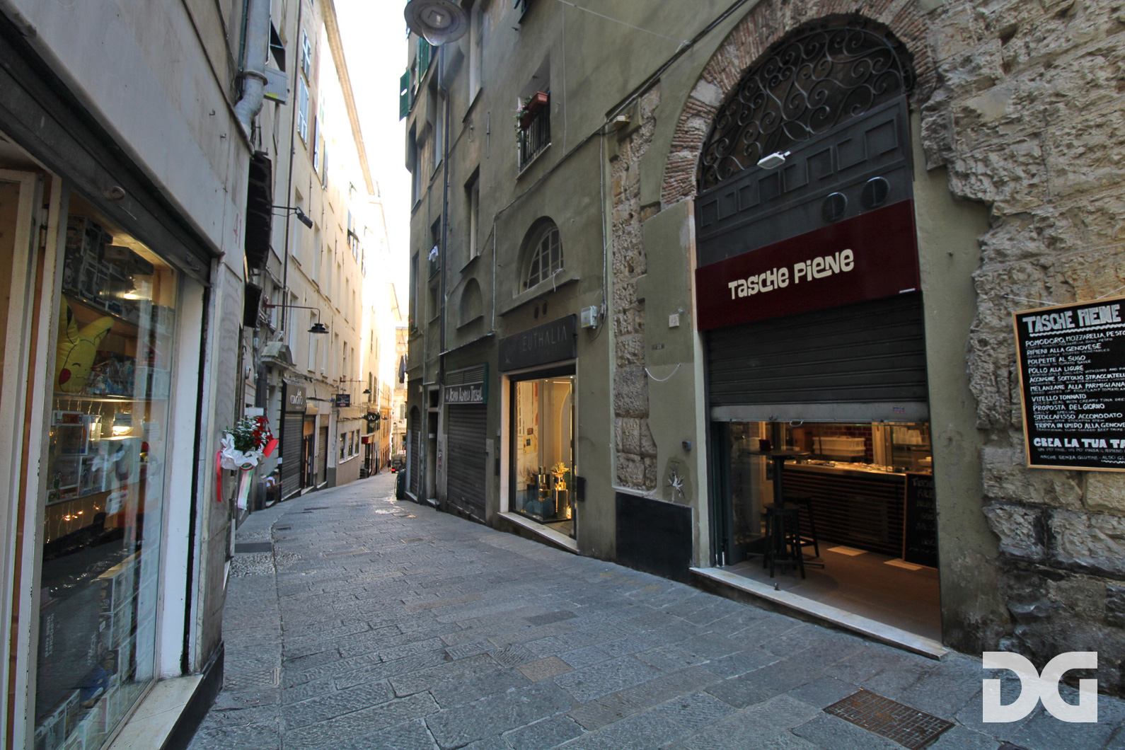 Immobiliare Del Guasta CENTRO STORICO – VICO INDORATORI RISTRUTTURATI MQ.35