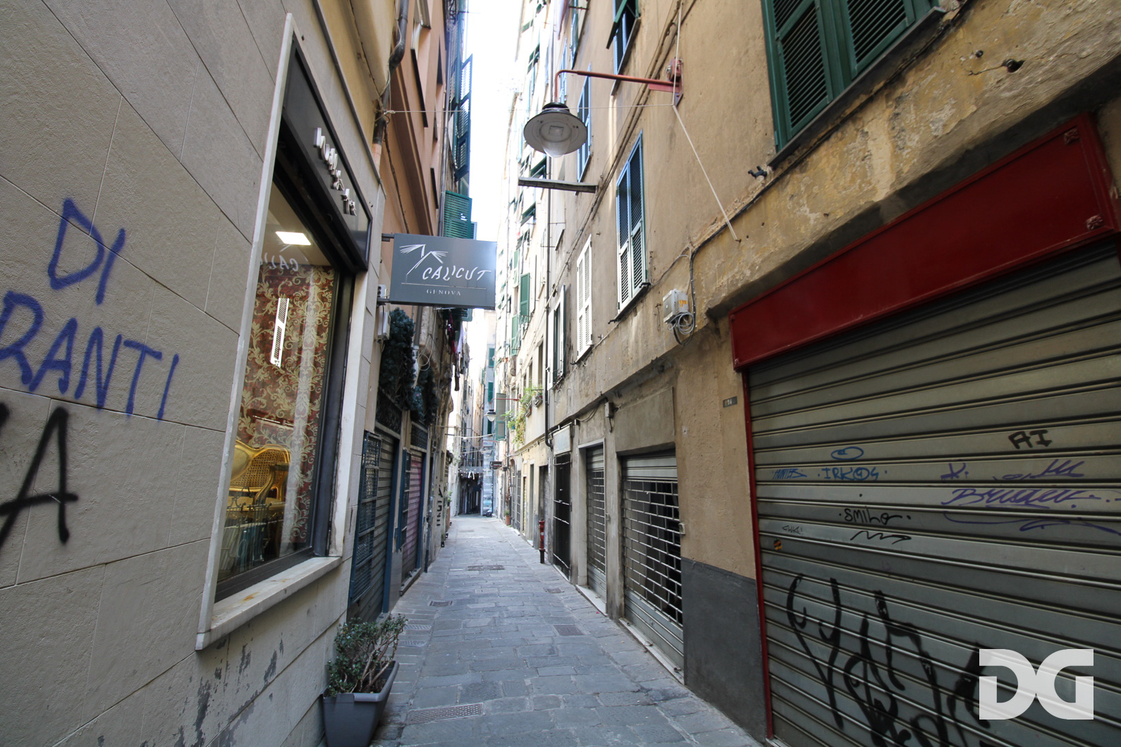 Immobiliare Del Guasta CENTRO STORICO – VICO INDORATORI RISTRUTTURATI MQ.35