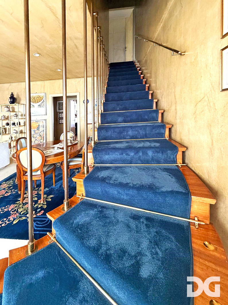 Immobiliare Del Guasta TORINO – C.SO VITTORIO EMANUELE - ULTIMO PIANO BILIVELLO CON TERRAZZO PANORAMICO