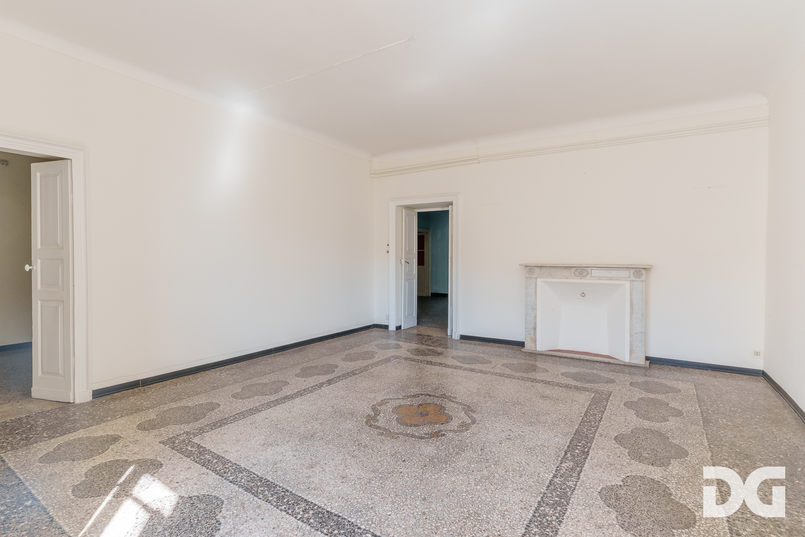 Immobiliare Del Guasta PRINCIPE – SALITA DI SANTA BRIGIDA MQ. 162