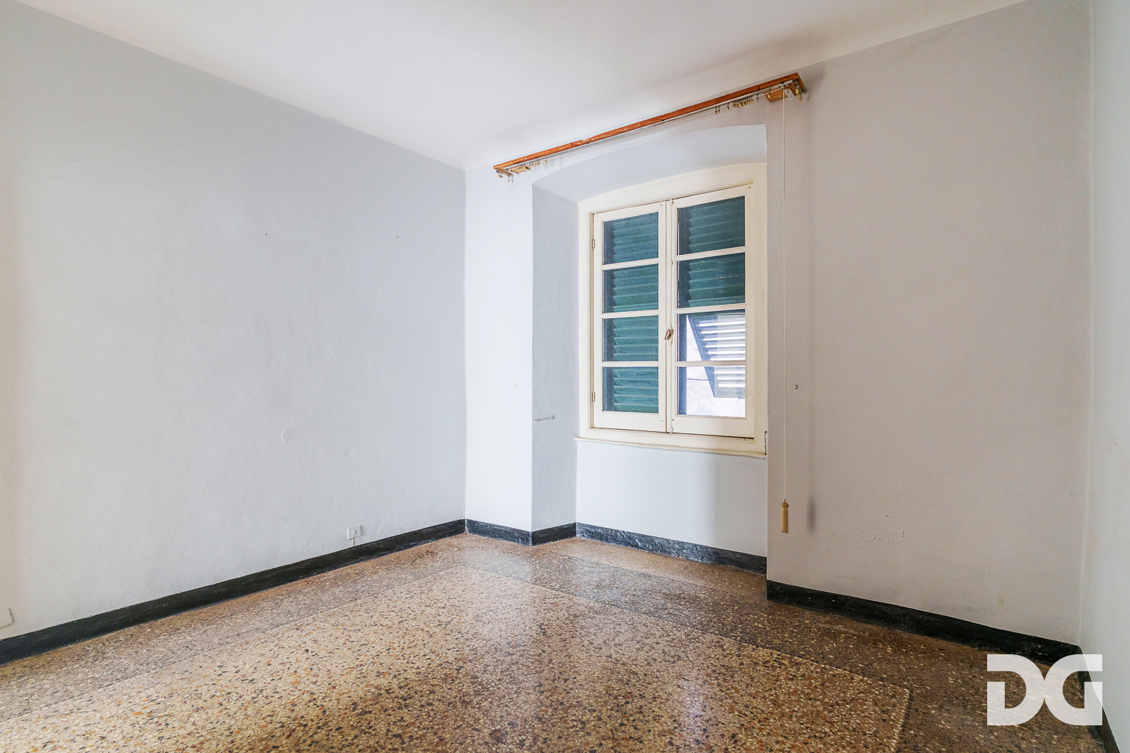 Immobiliare Del Guasta PRINCIPE – SALITA DI SANTA BRIGIDA MQ. 162