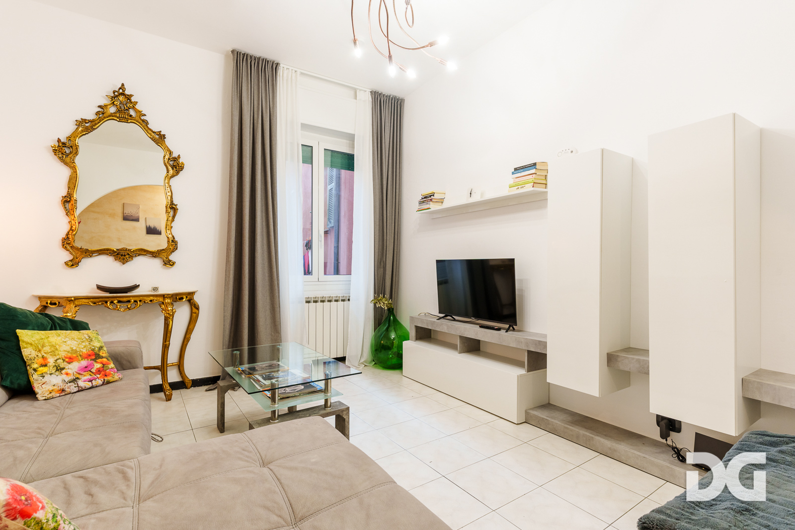 Immobiliare Del Guasta CENTRO STORICO – VICO DEL DUCA LUMINOSI MQ. 65 AMMOBILIATI 