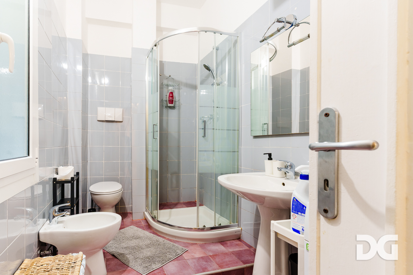 Immobiliare Del Guasta CENTRO STORICO – VICO DEL DUCA LUMINOSI MQ. 65 AMMOBILIATI 