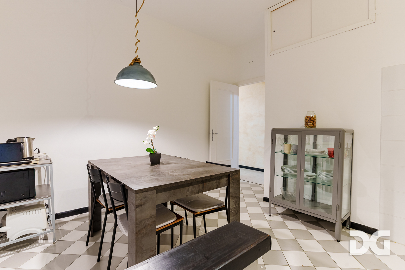 Immobiliare Del Guasta CENTRO STORICO – VICO DEL DUCA LUMINOSI MQ. 65 AMMOBILIATI 