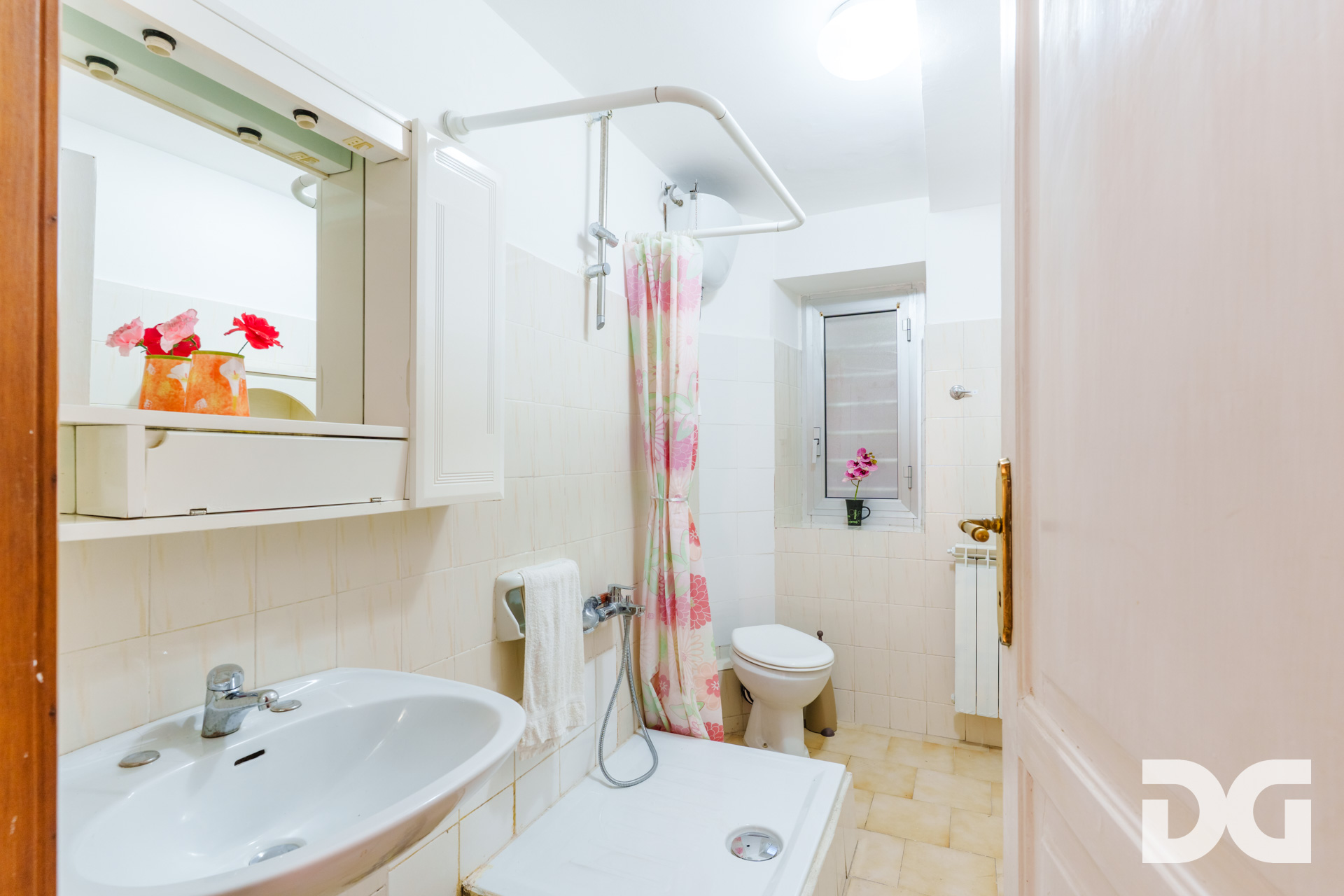 Immobiliare Del Guasta OREGINA – MQ. 77 CON GIARDINO CARRABILE