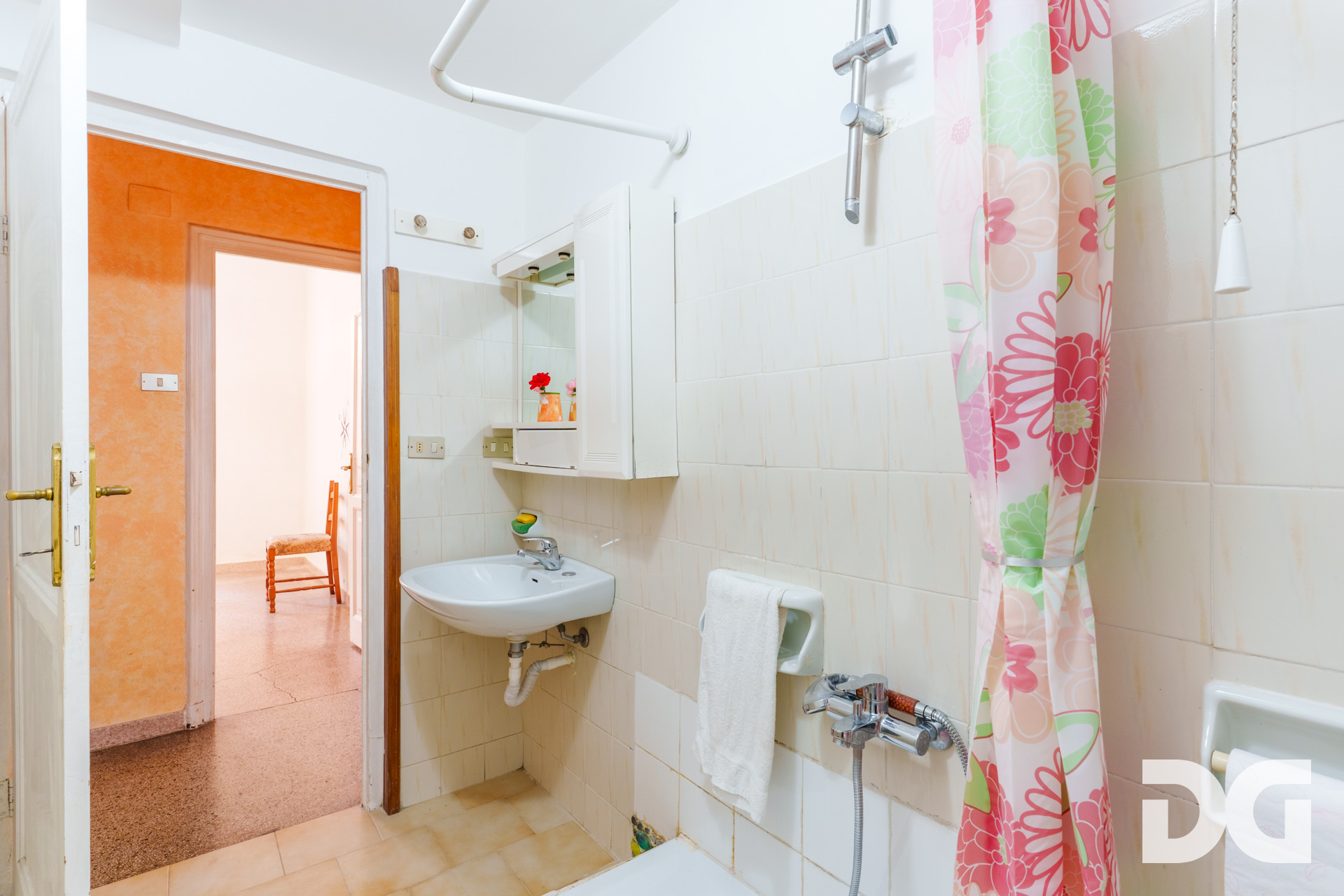 Immobiliare Del Guasta OREGINA – MQ. 77 CON GIARDINO CARRABILE