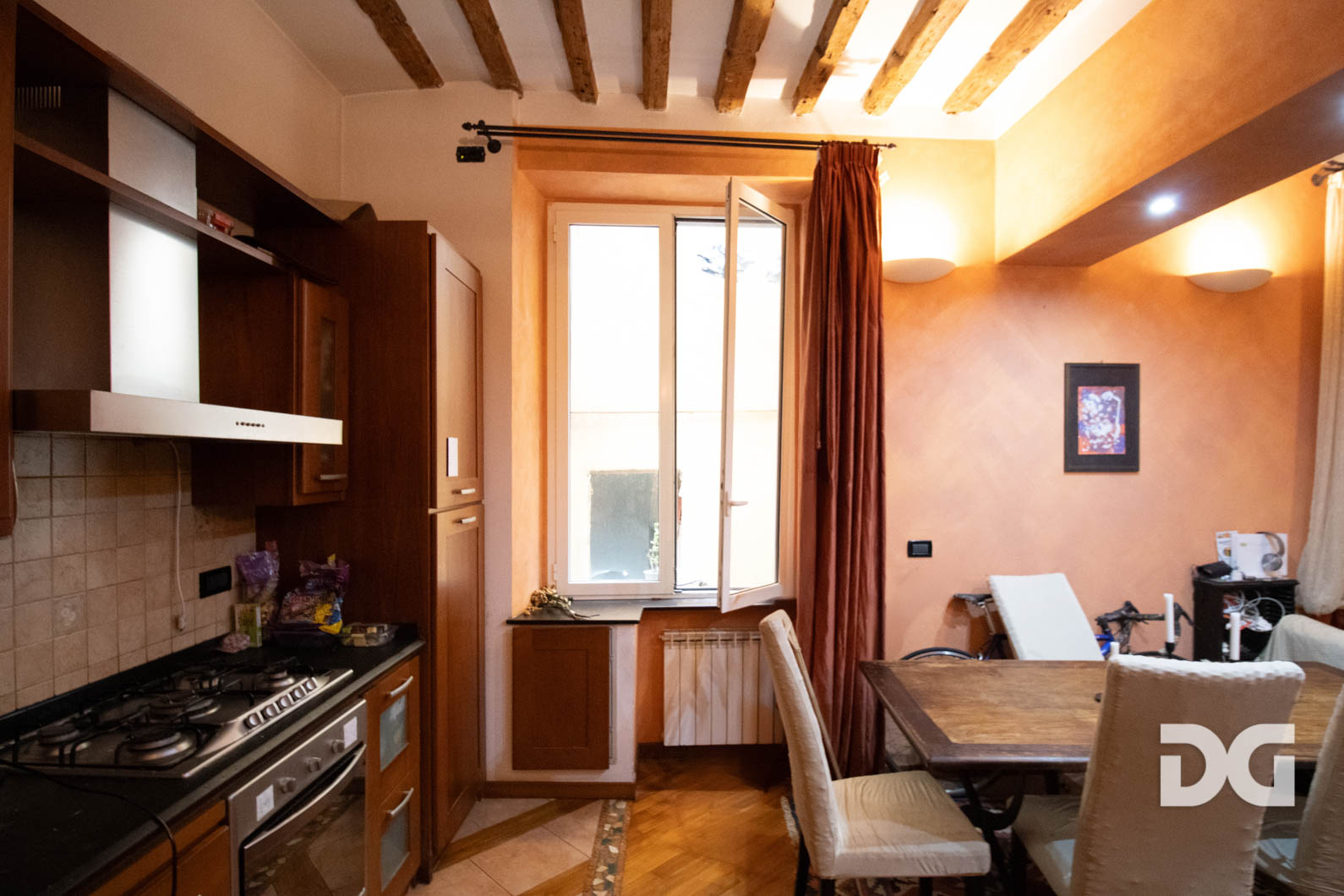 Immobiliare Del Guasta CENTRO STORICO – MADDALENA – ARREDATI MQ. 95 