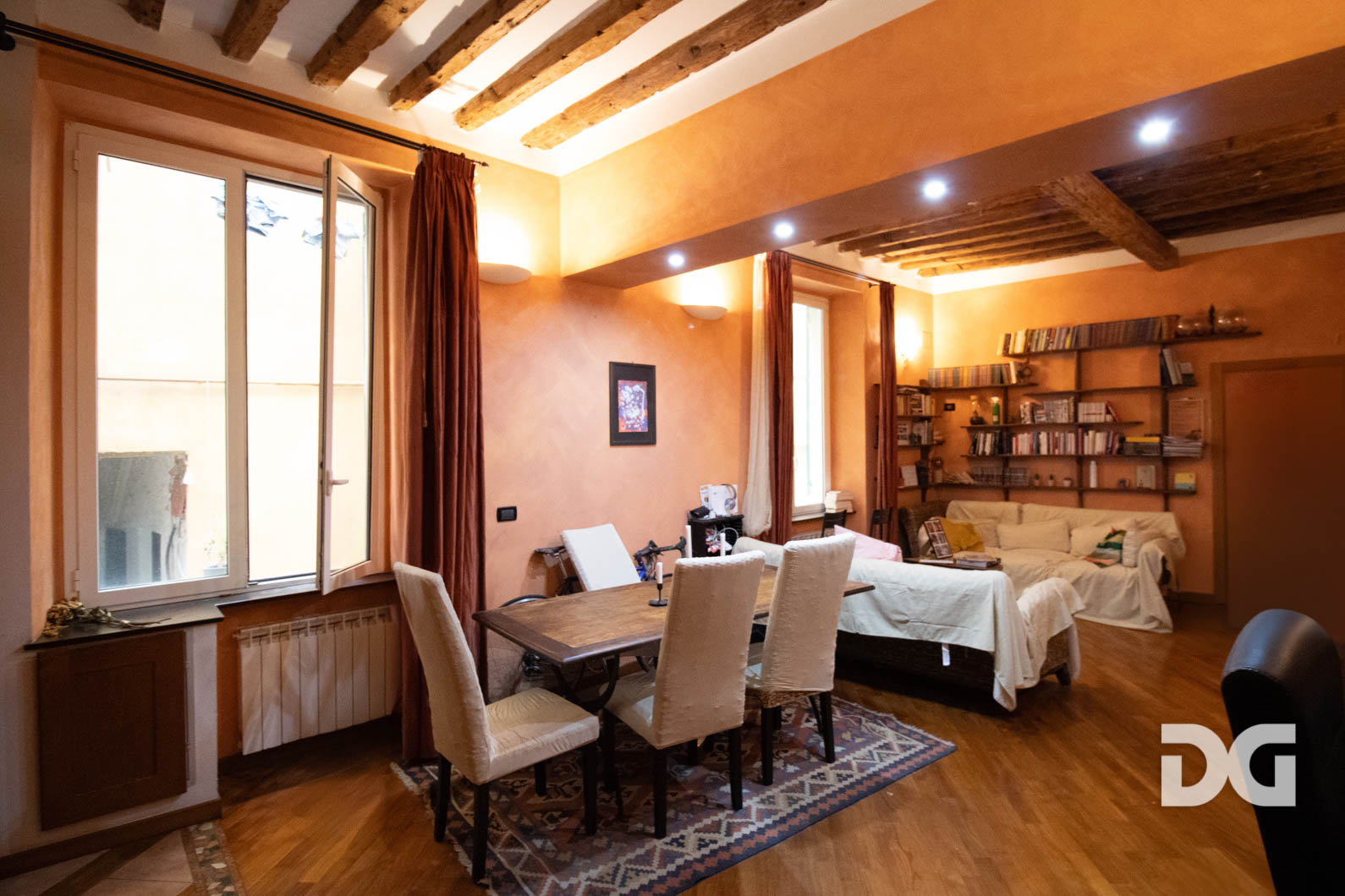 Immobiliare Del Guasta CENTRO STORICO – MADDALENA – ARREDATI MQ. 95 