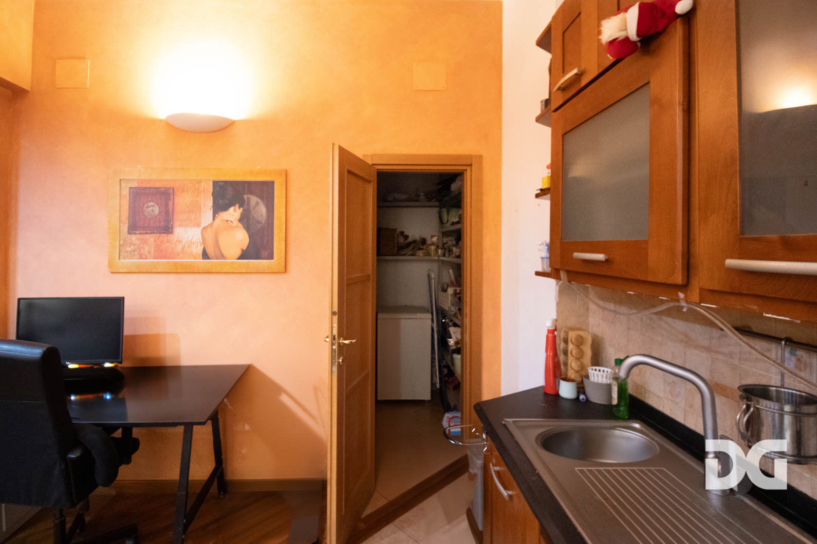 Immobiliare Del Guasta CENTRO STORICO – MADDALENA – ARREDATI MQ. 95 