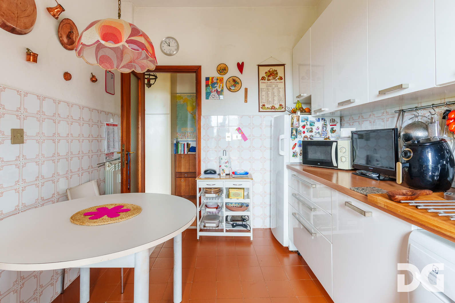 Immobiliare Del Guasta BORGORATTI – VIA MONACO SIMONE PANORAMICISSIMI MQ.145 CON POSTO AUTO 