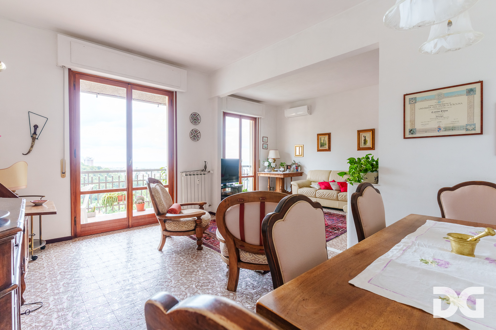 Immobiliare Del Guasta BORGORATTI – VIA MONACO SIMONE PANORAMICISSIMI MQ.145 CON POSTO AUTO 