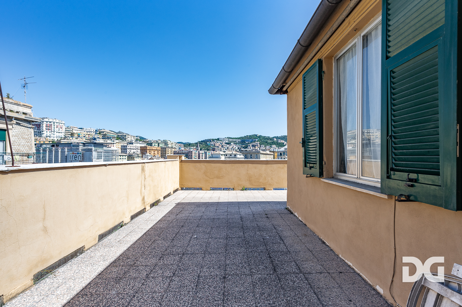 Immobiliare Del Guasta VIA TOMMASO INVREA – ATTICO MQ. 160 CON GRANDE TERRAZZO PANORAMICO 