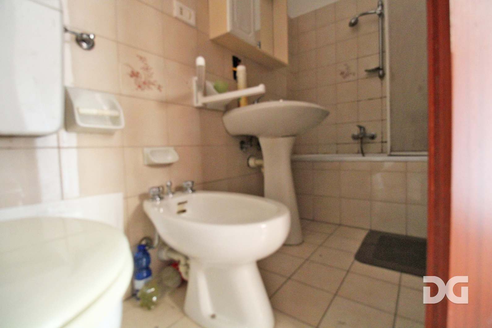 Immobiliare Del Guasta VIA ADAMOLI - SCIORBA – MQ. 75 CON GIARDINO E POSTO AUTO 